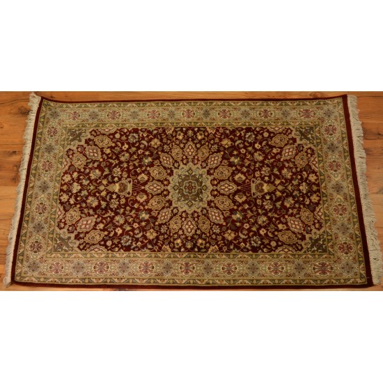 1782 - Pakistan Kasmir Carpet
