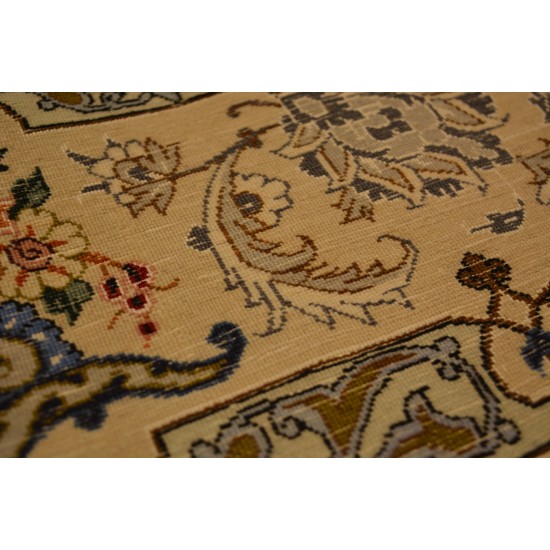 1769 - Isfahan silk & wool carpet