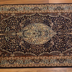 1773 - Kashmir carpet