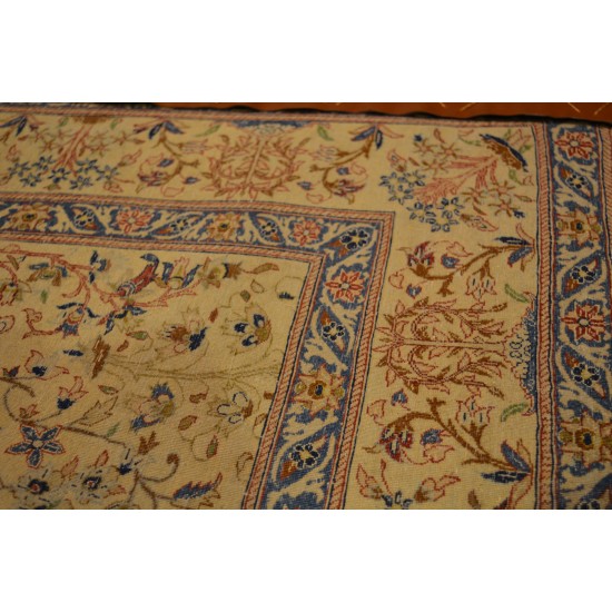 1765 - Old Nain carpet