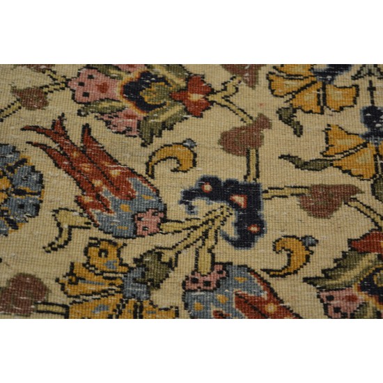 1676 - Hereke Carpet Lalezar Design