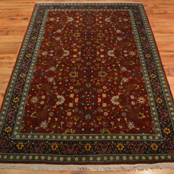 1704 - Hereke Carpet Kır Çiçeği Design