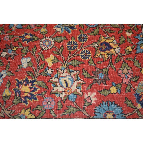 1704 - Hereke Carpet Kır Çiçeği Design