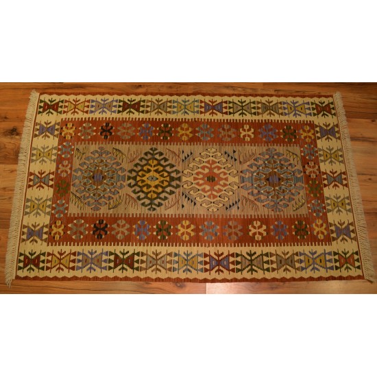 1618 - Super Fine Turkish Usak Kilim