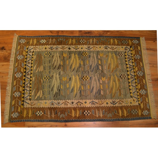 1630 - Super Fine Turkish Usak Kilim