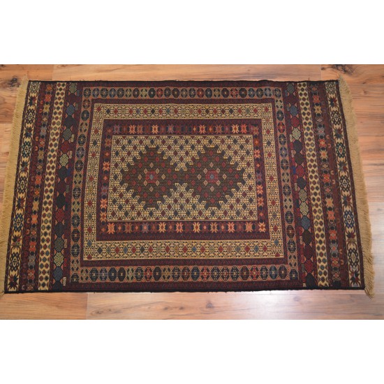 1653 - Maliki kilim