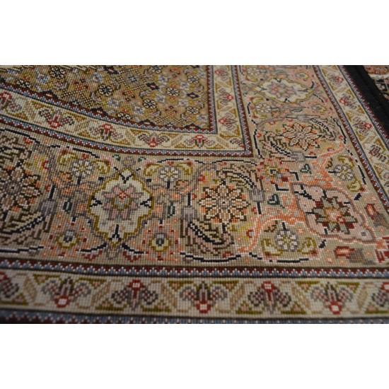 1774 - Tabriz İranian carpet